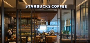 Read more about the article Starbucks to Redesign 1,000 Cafes by 2026, Bringing Back Comfort and Community