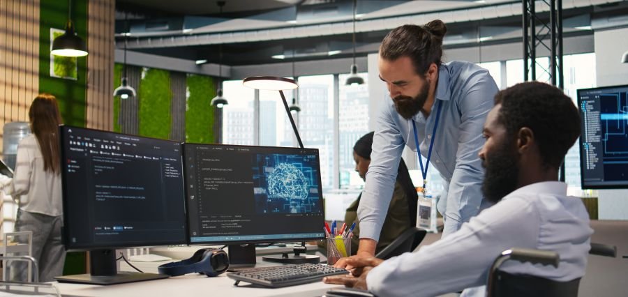 You are currently viewing Iplicit Moves HQ to Bournemouth, Aiming to Become Dorset’s First Tech Unicorn