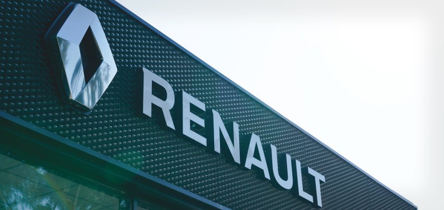 You are currently viewing Renault’s Trafic E-Tech Electric Van Brings Power and Efficiency to UK Businesses